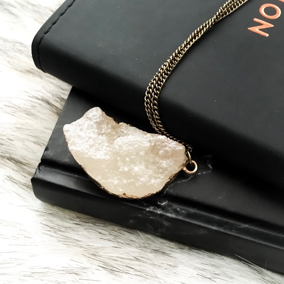 the gilded druzy necklace - Picture 3 of 4